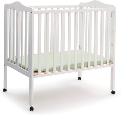 Delta Children Folding Portable Mini Baby Crib by DeltaChildren
