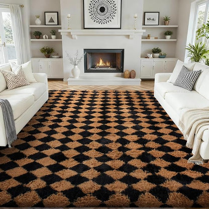 Ophanie 8x10 Black & Beige Diamond Checkered Rugs by Ophanie